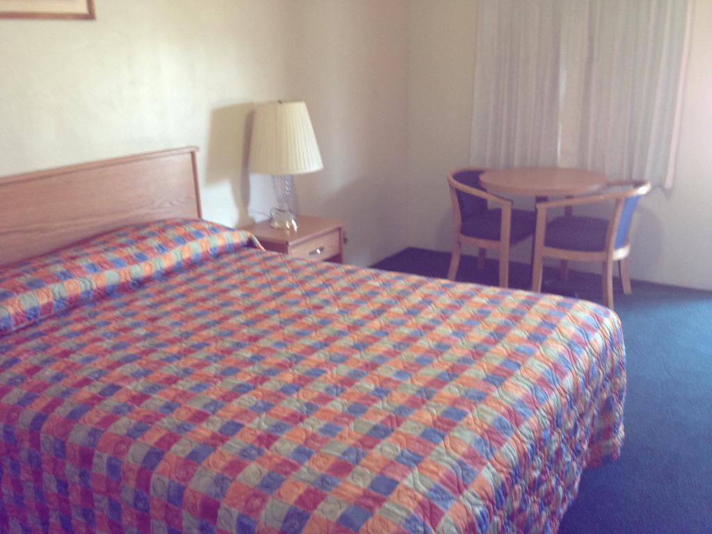 Hacienda Motel San Jacinto Room photo