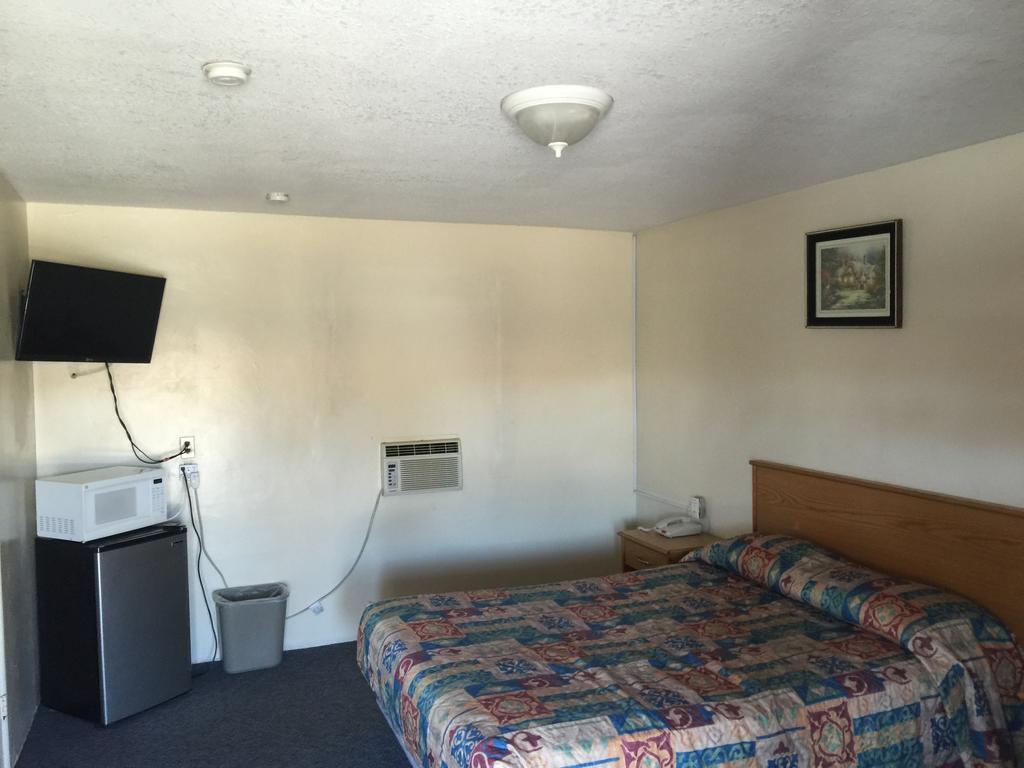 Hacienda Motel San Jacinto Exterior photo